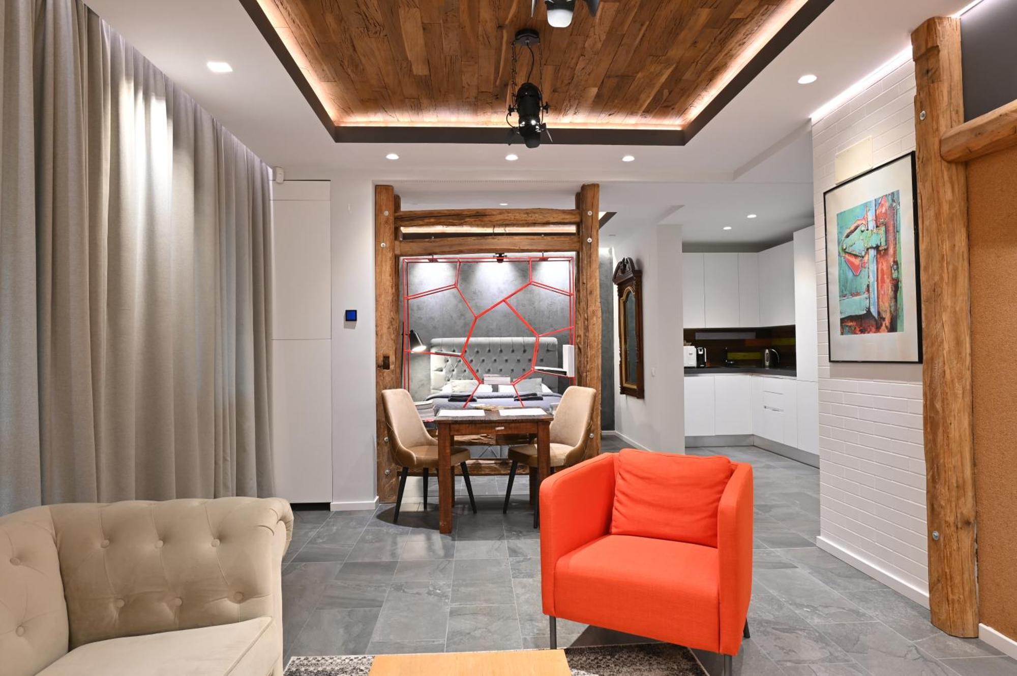 Alto Studio & Free Private Parking Brasov Ngoại thất bức ảnh
